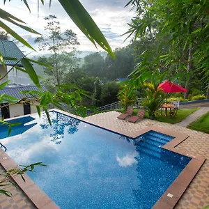  Resort The Arbour