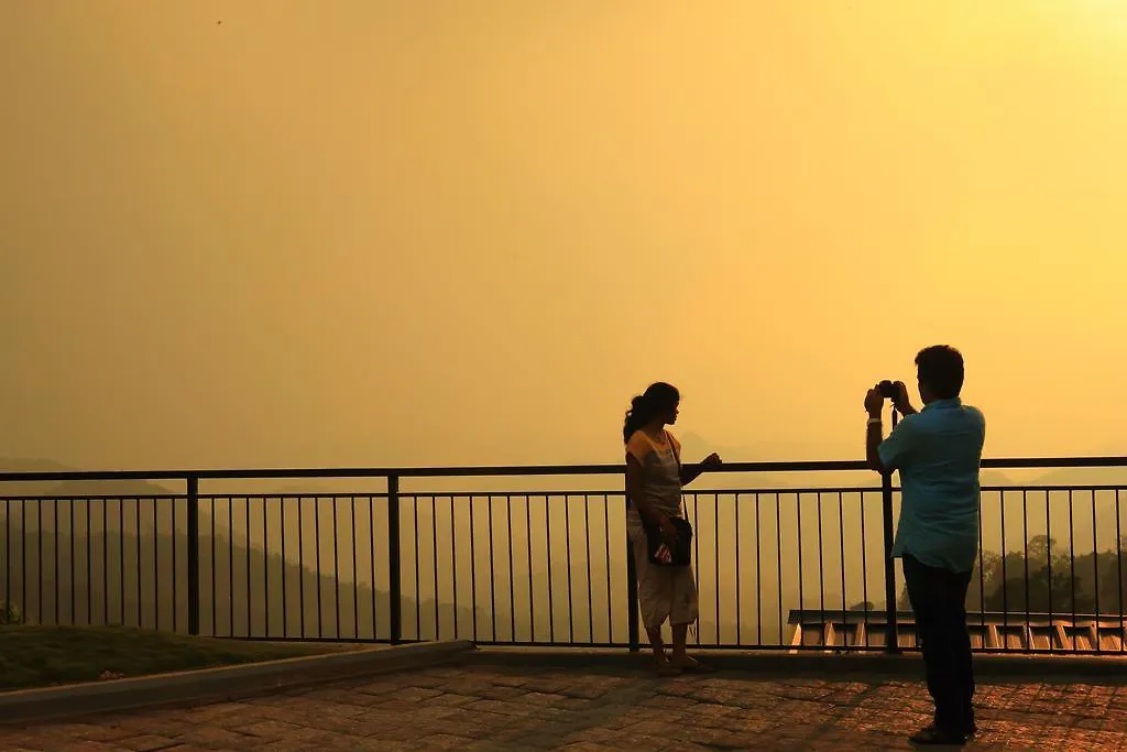 ****  Munnar Tea Hills Resort - Mthr India